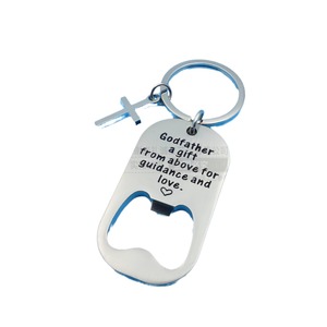 Llavero abridor de botellas de acero inoxidable con colgante de cruz grabado, regalo para padrino, para la guía y el amor, acabado en níquel brillante - Product Image 5