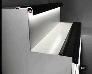 LTD8050 <span class=keywords><strong>Profilé</strong></span> de lumière indirecte à <span class=keywords><strong>LED</strong></span> <span class=keywords><strong>Profilé</strong></span> d'<span class=keywords><strong>angle</strong></span> en aluminium monté en surface pour escalier Lumière en aluminium - Product Image 6