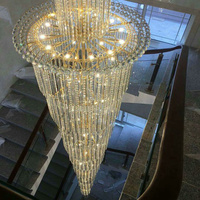 Lustre conique de luxe multicouche en cristal doré, grande suspension haute pour la décoration des escaliers de villa