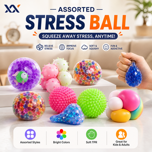 Boules de Noël tendance TikTok : Jouets anti-stress en relief Père Noël et Bonhomme de neige, balles squishy de Noël - Product Image 2
