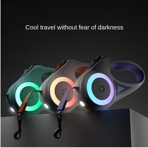 Correa de perro luminosa <span class=keywords><strong>LED</strong></span> retráctil automática suministros para mascotas transfronterizos para caminar estrangulación mascota promocional lista para la venta - Product Image 3
