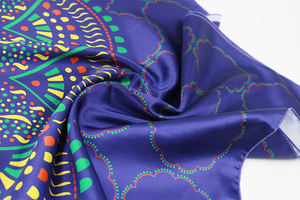 カスタム サテンシルク ヘッドラップ バンダナ プリント 模造シルク バンダナ ネックスカーフ デザイン フェイクシルク スカーフ バンダナ - Product Image 6