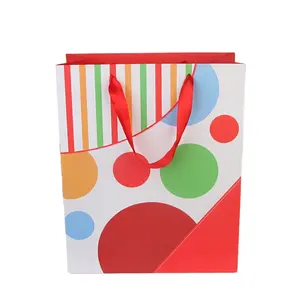 1 डॉलर दुकानों आपूर्तिकर्ताओं कपास रस्सी कस्टम गुब्बारा जन्मदिन मुद्रित कपास हैंडल के साथ क्राफ्ट उपहार पेपर बैग