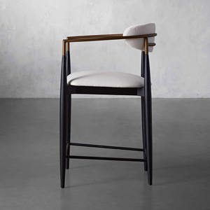 Vente en gros de chaises hautes nordiques de bar en métal en tissu pour la cuisine et le restaurant - Product Image 5