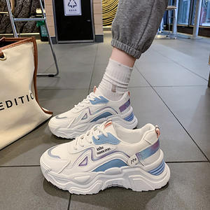 2025 модель дышащая Спортивная обувь для бега для женщин, универсальная и повседневная, с функцией улучшения, Модная стильная обувь - Product Image 6