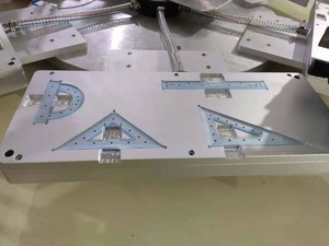 Máquina de serigrafía rotativa para impresión UV de regla - Product Image 3