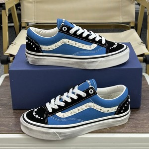 Sneakers Sportive Vintage di Lusso in Tela, Scarpe Casual con Lacci e Dettagli in Perle - Product Image 4