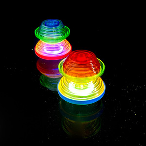 Twist Double <b>Flash</b> Gyroscope Plastic Spinning Top With <b>Light</b> Up Function For Kids 5 To 7 Years Unisex Toy - Product Image 4