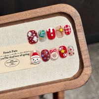 TSZS Nouvelle Arrivée Faux Ongles Courts Faits Main de Noël, Motifs 3D Bonhomme de Neige et Arbre, Ongles Acryliques Mignons de Dessin Animé, Vente en Gros pour Salons de Manucure