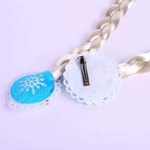 Kit de Accesorios <span class=keywords><strong>para</strong></span> el Cabello <span class=keywords><strong>para</strong></span> Niñas: Trenza de Reino <span class=keywords><strong>Mágico</strong></span>, Pinza <span class=keywords><strong>para</strong></span> Cola de Caballo, <span class=keywords><strong>Moño</strong></span> Retorcido - <span class=keywords><strong>Regalo</strong></span> de Cumpleaños con Temática de Hielo - Product Image 4