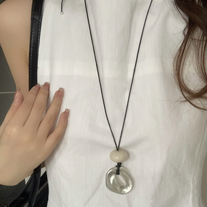 สร้อยคอจี้ดาวและดวงจันทร์-สไตล์ฝันและวัยรุ่น - Product Image 3