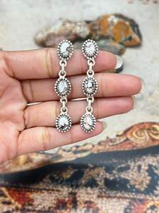 Boucles d'oreilles pendantes en argent sterling faites à la main avec magnésite motif cheval sauvage, bijoux pour femmes, cadeau - Product Image 3