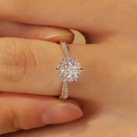 Bague en argent Sterling S925 diamant Moissanite 0.5ct/1ct/2ct classique Six griffes bagues de fiançailles de mariage pour les femmes