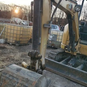 Mini-excavatrice d'occasion japonaise de 3,5 tonnes CAT303.5 presque neuve, excavatrice sur chenilles d'occasion japonaise à vendre - Product Image 6