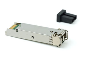 Mellanox MC3208011-SX ตัวรับส่งสัญญาณกิกะบิตแบบแอคทีฟโมดูลตัวรับส่งสัญญาณ SFP MC3208011-SX Mellanox MC3208011-SX Gigabit linkx AC - Product Image 3
