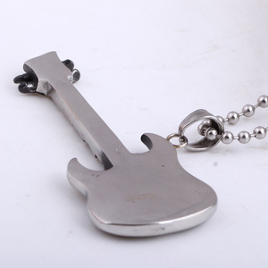 Collar con Colgante de Guitarra Eléctrica de Acero Inoxidable, Joyería de Moda Unisex, Diseño Retro Desgastado de 58 mm - Product Image 3