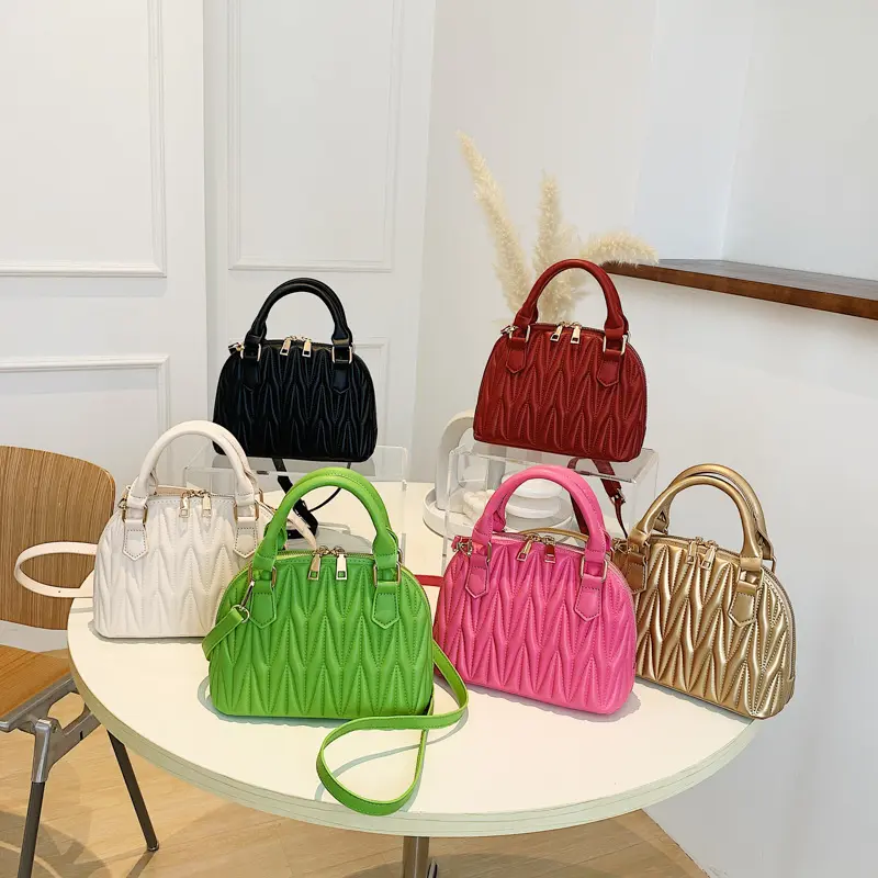 Custom Logo Shell Hand Bags Ladies 2022 Cute Purses Popular Famous Green Handbags For Young Woman