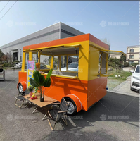 Camion de restauration mobile en fibre de verre certifié CE DOT, pour hamburgers, shawarma, barbecue, pizza, glaces, snacks, chips, hot-dogs, restauration rapide