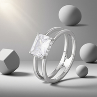 Bagues en argent simples Bague incrustée de zircon blanc à la mode pour femmes peut être personnalisée avec un anneau de moissanite