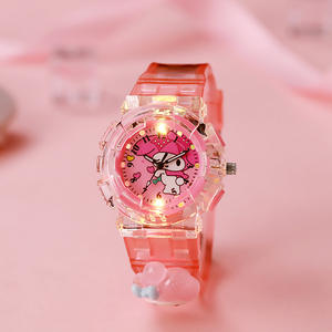 Precio de fábrica Sanrioed Kuromie Children Cartoon 3D Watch para estudiantes Creative Flashing Light Relojes electrónicos digitales - Product Image 3
