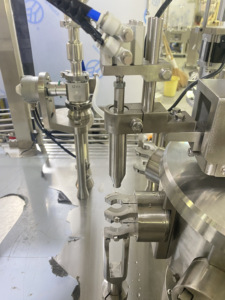 Machine de remplissage de seringues jetables, machine de remplissage et de bouchage de seringues <span class=keywords><strong>pour</strong></span> appâts à cafards - Product Image 5