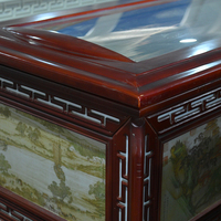 Ataúd Funerario Estilo Americano, Tallado a Mano en Madera Sólida, Refrigerado con Sistema de Enfriamiento Avanzado