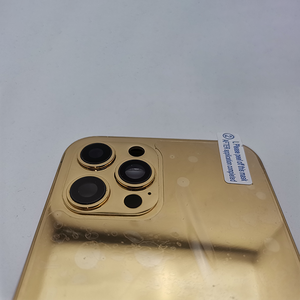 Cornice per telefono di lusso con cinturino posteriore adatto di nuovo modello di alta qualità per custodia 12 pro max placcata in oro 24kt per <span class=keywords><strong>iPhone</strong></span> - Product Image 3