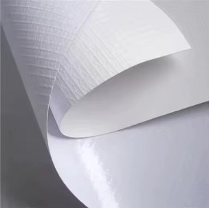 ราคาโรงงาน ม้วนผ้าใบพีวีซีเฟล็กซ์สำหรับวัสดุป้ายโฆษณาโปสเตอร์ - Product Image 1