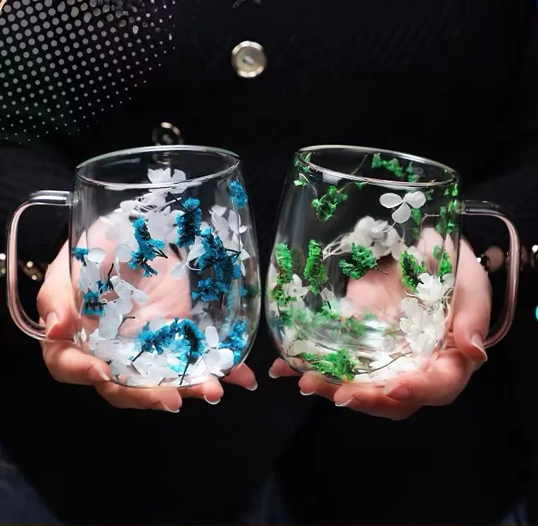 Thiết kế mới handmade cao Borosilicate sáng tạo hoa khô đôi tường Glass Mug Cup