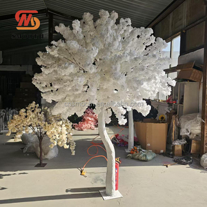 <span class=keywords><strong>Arbre</strong></span> artificiel de fleurs de cerisier violet lilas à tronc courbé de 8 pieds de haut pour la décoration de mariages, d'événements et de centres commerciaux - Product Image 3