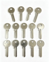 Fournitures professionnelles pour serruriers - Lot de 50 ébauches de clés vierges mixtes pour la pratique et la découpe de clés