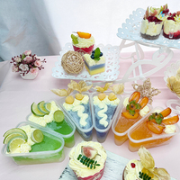 Gobelet à Mousse et Gelée Personnalisable en Plastique PP Triangulaire Translucide avec Couvercle