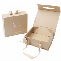 Ensemble d'emballages de luxe sur mesure en papier kraft pour soins de la peau avec poignée portable, fermeture magnétique, boîte rigide pliable
