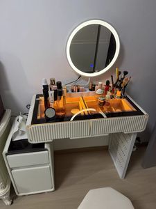 Table à langer moderne minimaliste en <span class=keywords><strong>bois</strong></span> massif avec armoire de rangement intégrée et lumière LED pour petites chambres - Product Image 6