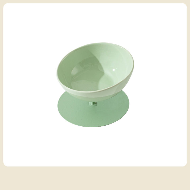 ชามฐานสั้นสีเขียว