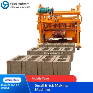 Machine à briques manuelle compacte QTF40-3A, version export, personnalisable, pour la fabrication de briques en béton mobiles. - Product Image 1