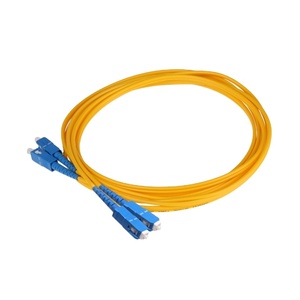 Cable de conexión de fibra óptica SC UPC a SC UPC de modo único Simplex o dúplex Flexible de la mejor longitud - Product Image 1