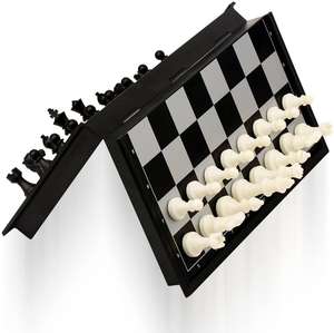 Venta al por mayor de lujo de alta calidad magnético viajes juego de ajedrez de madera plegable con tablero de ajedrez negro chessgames - Product Image 1