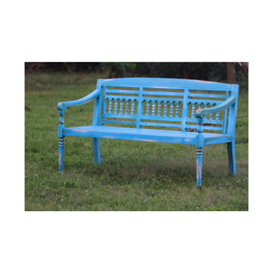 Découvrez le banc Batavia, fabriqué en teck durable avec une finition bleu intense, 160 x 63 x 88 cm, confortable pour l'extérieur. - Product Image 2