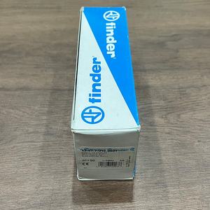 <span class=keywords><strong>Relais</strong></span> <span class=keywords><strong>Finder</strong></span> 43.41.7.012.2001 10A <span class=keywords><strong>12V</strong></span> 43.41.7.012.2000 Neuf et Original en Stock - Product Image 3