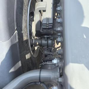 Camión Volquete HOWO 6x4 Usado de Alta Calidad a Precio Económico, 10 Ruedas, 371-430HP, Euro 2, 10-15T GVW en Venta - Product Image 3