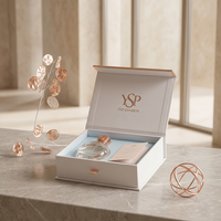 Boîte rigide magnétique blanche de luxe personnalisée avec dorure or rose et fente pour carte pour emballage cadeau de parfum