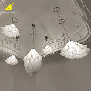 Applique murale contemporaine en <span class=keywords><strong>tissu</strong></span> à motif floral - Luminaire d'ambiance moderne pour espaces événementiels et boutiques - Product Image 3