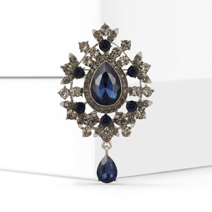 WAKYME Broche en alliage incrustée de cristaux, pendentif goutte d'eau, élégante broche en strass, accessoires de vêtements pour femmes - Product Image 4