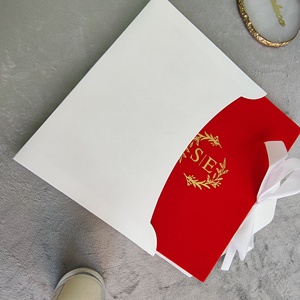 การ์ดเชิญงานแต่งงานสุดหรูแบบพับได้ ปกแข็ง ภาษาจีนและอังกฤษ ปั๊มทอง พร้อมซองจดหมาย สำหรับงานเลี้ยงฉลองสมรส - Product Image 6