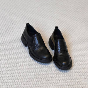 Chaussures en cuir confortables et silencieuses pour femmes 2026, style vintage, à scratch, décontractées, à semelle épaisse, pour la marche - Product Image 2