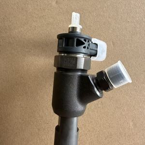 Injecteur de carburant d'origine SAIC <span class=keywords><strong>MAXU</strong></span> pour MAXUS G10 10169354 - Product Image 2