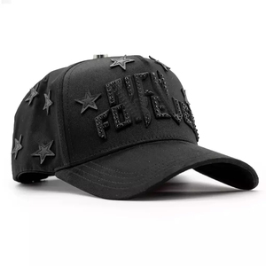<span class=keywords><strong>Gorra</strong></span> de béisbol de gamuza de diseñador de alta calidad con ala ancha, bordado de diamantes de imitación y detalles en cromo dorado 24k, El Hat - Product Image 4