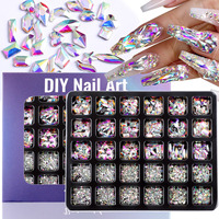 Accessoires de luxe pour nail art : 30 grilles de cristaux rouges/bleus, diamants 3D Alien, strass de formes variées, diamants AB