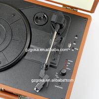 Lecteur de disques vinyles multifonctionnel de haute qualité Goka avec haut-parleurs Technics
